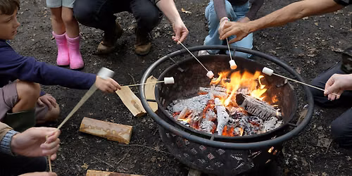 Campfire crafts and marshmallows