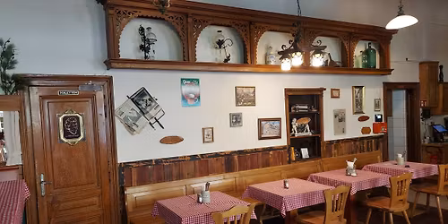 Kleidertausch Wiener W\u00e4sch in der Mitzitant'