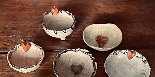Beginner Art Class: Textured Pottery Bowls