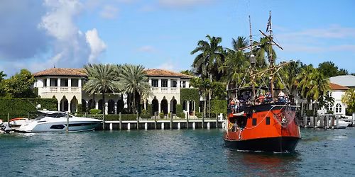 Miami Pirate Ship Boat Tour and City Views with Bar Onboard