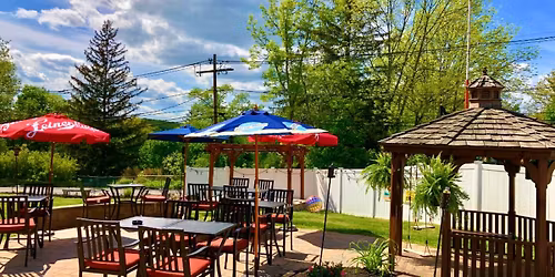 Charley\u2019s Tavern