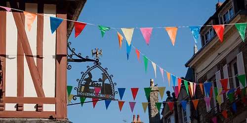 March\u00e9 des producteurs locaux