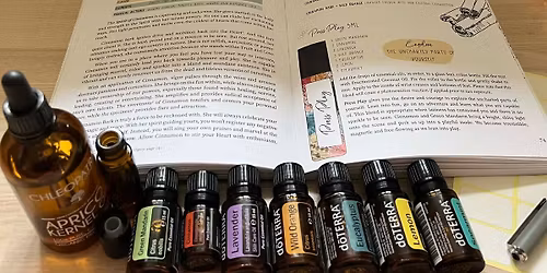 \u201cHvad r\u00f8rer sig i os?\u201d \u2013 En caf\u00e9aften om f\u00f8lelser, forandring og \u00e6teriske olier