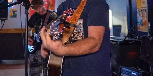 Live Music With Noah Ertz