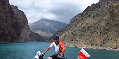 Z kanapy na Kaukaz - spotkanie z Waldkiem Malin\u0105