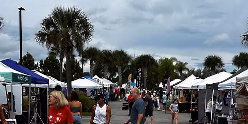 Beachwalk Vendor Village & Mini Makers\u2019 Mart! (NOV 2025)