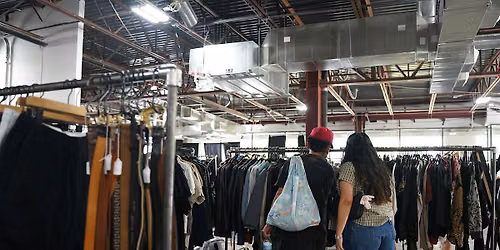 pickers playground: indoor retro market