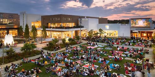 Oakbrook Center Summer Music on The Lawn - The Hat Guys