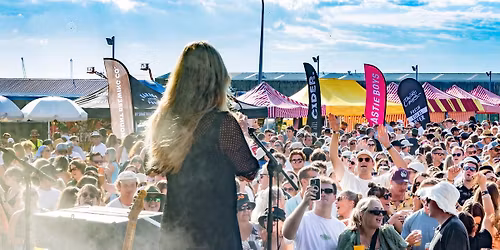 Landslide - Fleetwood Mac\/Stevie Nicks Tribute Show - Waihi Beach