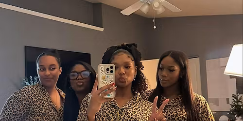 Moms Night Out: Safari Edition