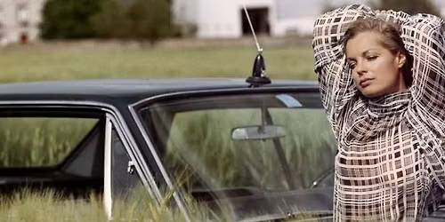 ELVIRE R\u00c9TRO: PROIEC\u021aIE C\u00c9SAR ET ROSALIE LA CINEMA ELVIRE POPESCO