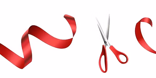 \u00c5bning af den nye legeplads