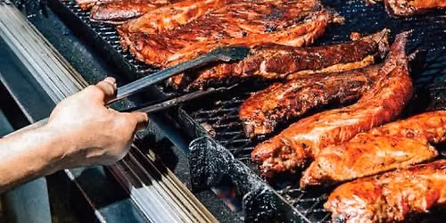 Drive Thru BBQ