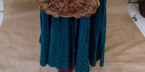 Spring Foraging Frame Basket