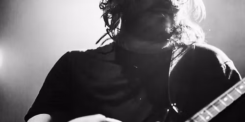 Iain McLaughlin & The Outsiders