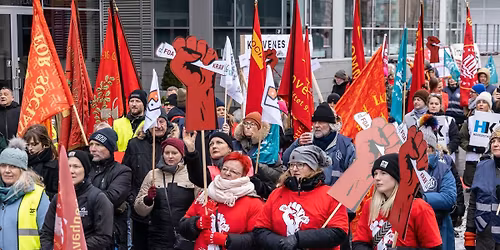 Vi skyder OK26 i gang foran KL