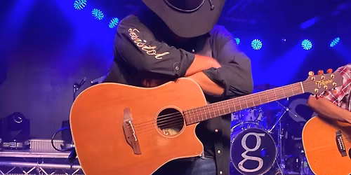 World According to Garth St Paul Winter Carnival