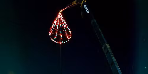 Gordon Sheet Metal Christmas Tree Lighting
