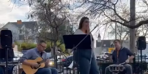 KD Music Trio at Beacon Bonfire