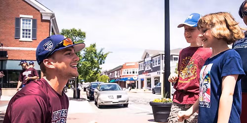 Cotuit Kettleers Meet & Greet at Mashpee Commons