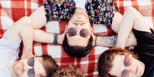 The Zooeys - Elray's Live & Dive