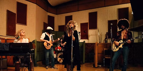Rumours LIVE at Spanish Ballroom