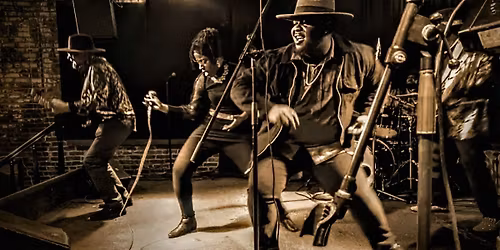 Shaelyn Band