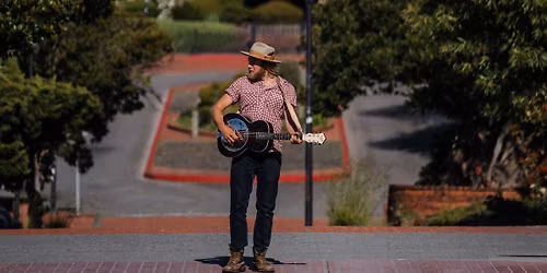 Ben Stoeck at 22 Northmen