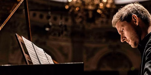 Kristian Bezuidenhout, Freiburger Barockorchester in Freiburg im Breisgau