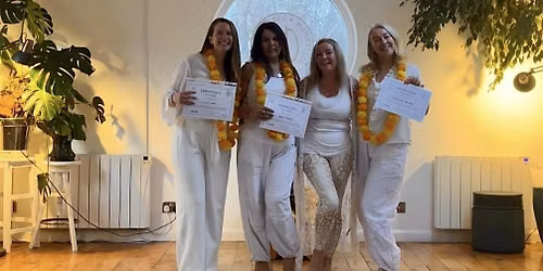 200 Hour Yoga Teacher Training - Cheltenham, spread over 8 weeks