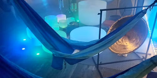 Meditation In Levitation - A Floating Sound Bath