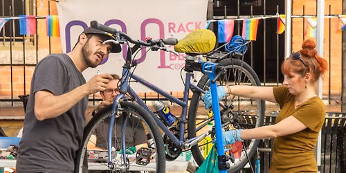 Atelier-mobile - Spectacle de la fiert\u00e9 \u00e0 la Place Laval