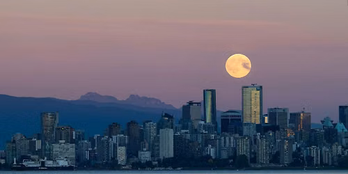 Guided Full Moon Meditation : Yaletown