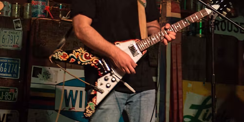 Willy on the Wire @ Bozeman Hot Springs