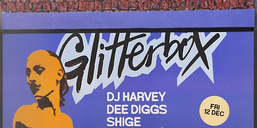 Fngrs Crssd at PETCO Park