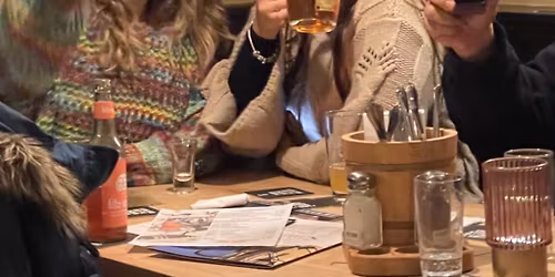 Bockbieranstich im Scheiners mit Andrew James 