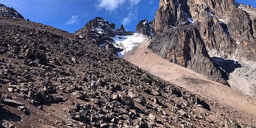 Hikemaniak Mt. Kenya Batian Peak - South East Face
