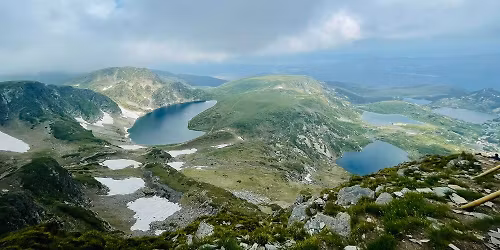 \u0420\u0438\u043b\u0441\u043a\u0438 \u0435\u0437\u0435\u0440\u0430 \u0437\u0430 3 \u0434\u043d\u0438 \u043e\u0442 \u0412\u0430\u0440\u043d\u0430 \u0438 \u0411\u0443\u0440\u0433\u0430\u0441