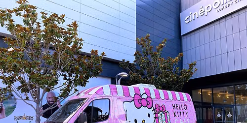 Hello Kitty Cafe Truck West - San Mateo Appearance