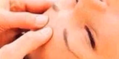 Intialainen p\u00e4\u00e4hieronta kurssi