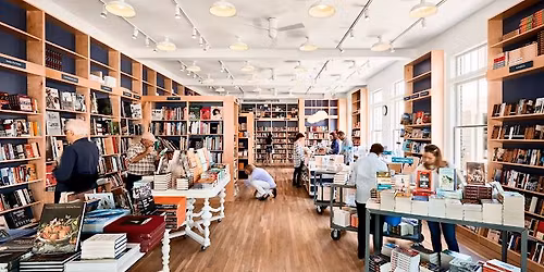 Pop-Up Chanukah: BookHampton