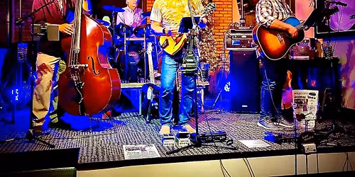 Sweet Acoustics brings in the holiday season at Station 1 Brewing!