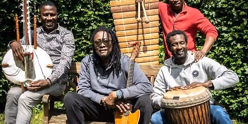 MAND\u00c9 SILA (Mali \/ Pob\u0159e\u017e\u00ed slonoviny \/ Senegal)