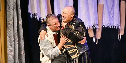 \u041a\u0443\u043f \u043b\u044e\u0431\u0438\u043c\u0438 \u0430\u043a\u0442\u044c\u043e\u0440\u0438 \u0432 \u043a\u043e\u043c\u0435\u0434\u0438\u044f\u0442\u0430 \u043e\u0442 \u0420\u0435\u0439 \u041a\u0443\u043d\u0438 "\u0422\u0438\u0445\u0430 \u043b\u0443\u0434\u0430 \u043d\u043e\u0449"