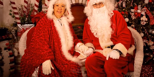 Norman Rockwell\u2019s Old Town Christmas Parade of Lights 