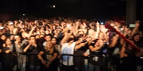 Parking Peter Hook & The Light