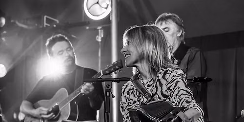 Sharon Shannon Big Band w\/ Bob Geldof, Mundy, Camille O'S, Liam O'M