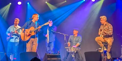 Hayes Carll with Ryan Montbleau (21+)