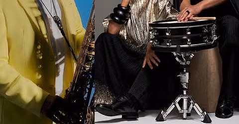 Kaf\u00e9 Kirk: Kirk Whalum & The Baylor Project