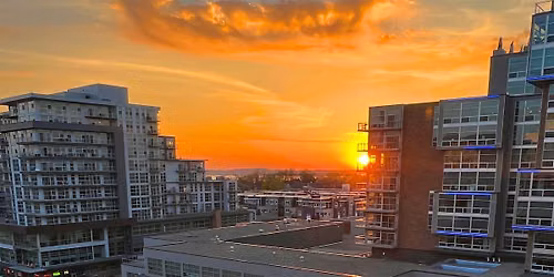 Cach\u00e9 Sunset Soir\u00e9e